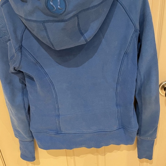 Rare Lululemon Scuba Hoodie. - Picture 2 of 5